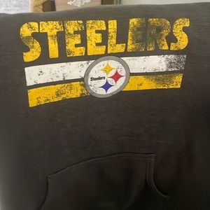 Pro Line Steelers Sweater size xl